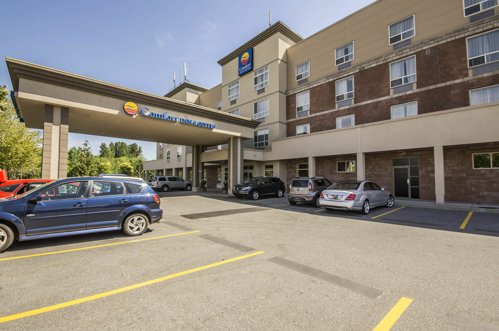 Comfort Inn & Suites Surrey Zewnętrze zdjęcie